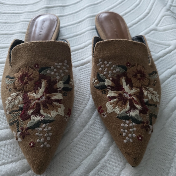 Charles & Keith Brown Floral Embroidered Mules - Picture 2 of 8